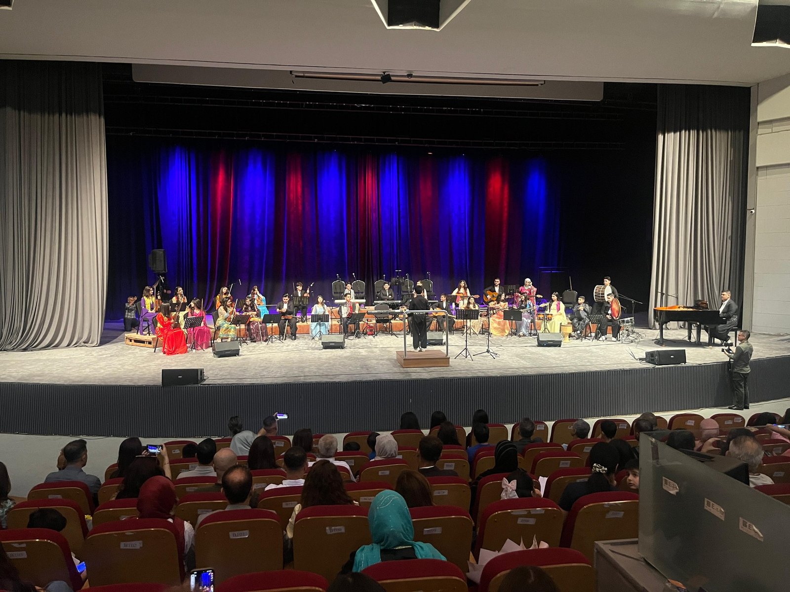 ئاهەنگێک لەلایەن فێرگەی موزیکیی نامدار قەرەداغی لە سلێمانی ساز کرا