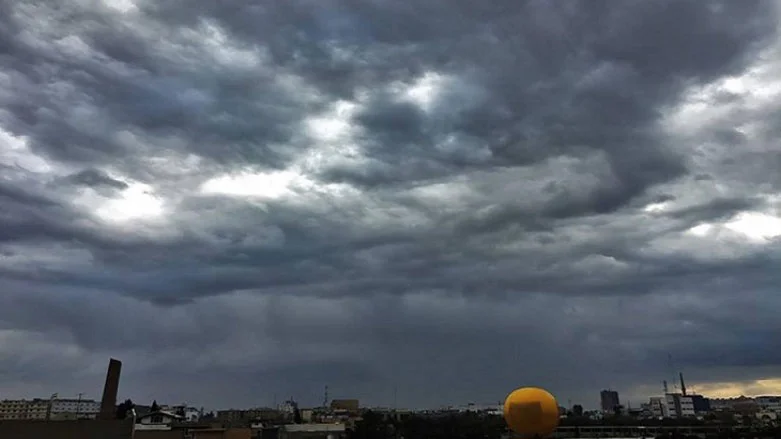 شەپۆلێکی بەهێزی باران و تەرزە هەرێم دەگرێتەوە و مەترسیی لافاو هەیە